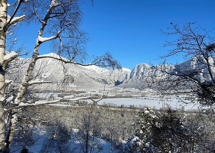 Maiensaess, Berghuette Chlara - Autark, Voll Ausgestattet, Ressourcen Begrenzt Chalé Untervaz