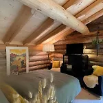 Chalet Maiensäss, Berghütte Chlara - Autark, Voll Ausgestattet, Ressourcen Begrenzt Untervaz