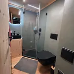 Maiensäss, Berghütte Chlara - Autark, Voll Ausgestattet, Ressourcen Begrenzt *