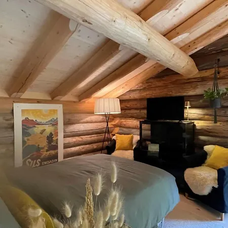 Chalet Maiensaess, Berghuette Chlara - Autark, Voll Ausgestattet, Ressourcen Begrenzt Untervaz