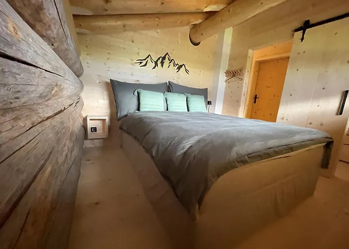 Maiensäss, Berghütte Chlara - Autark, Voll Ausgestattet, Ressourcen Begrenzt * Untervaz