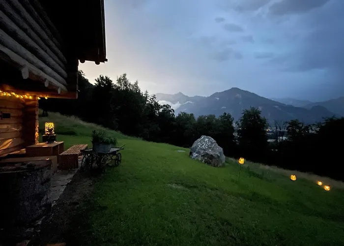 Maiensäss, Berghütte Chlara - Autark, Voll Ausgestattet, Ressourcen Begrenzt Chalet
